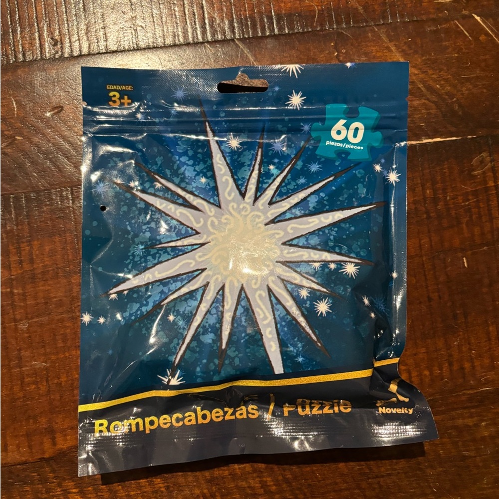 The Game Blue and White Star Puzzle